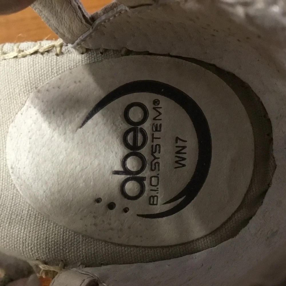 Abeo Women Dee Tan Suede Lace Up Fisherman Bio System Espadrilles Sandal Size 7